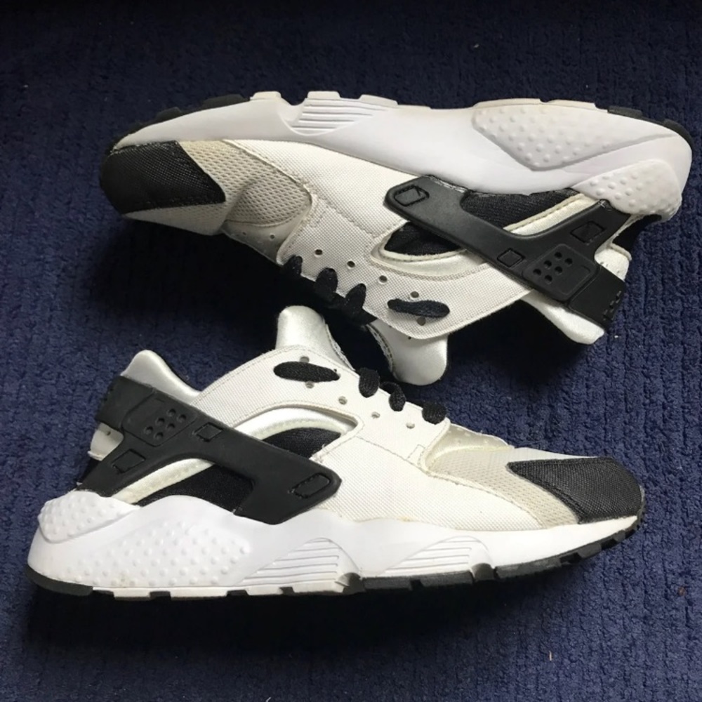 Women Nike Huarache